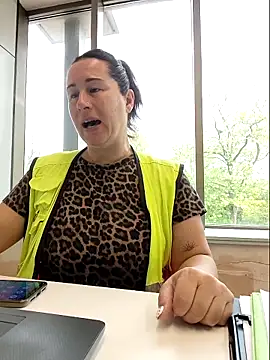 bichota85 online show from April 2026 09:11:02 AM