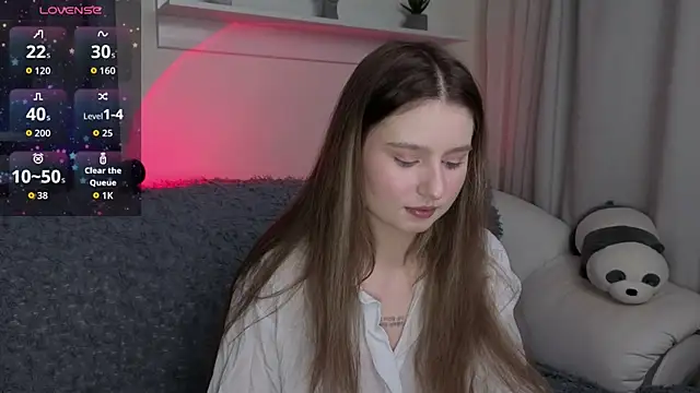  Lua   online show from November 2025 02:30:01 PM