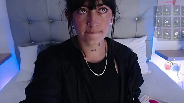Arianna  trevol online show from September 2025 09:29:02 PM