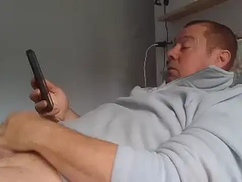 hugoboys4576 online show from October 2025 11:23:02 AM