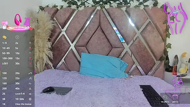 Flufi 740 online show from September 2025 11:02:01 AM