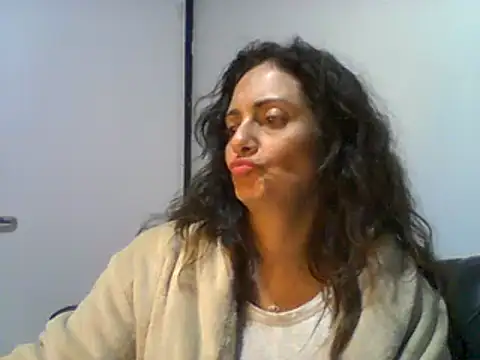 dulcefanny online show from May 2026 02:07:01 AM