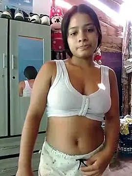 Snapshot of HOT_MOM34 chatting on September 2025 07:37:02 PM HOT MOM34 online show from September 2025 07:37:02 PM