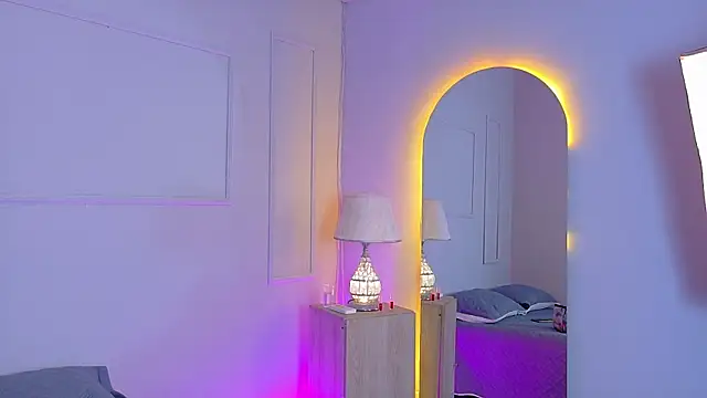 ElectraScot online show from November 2025 07:57:01 PM