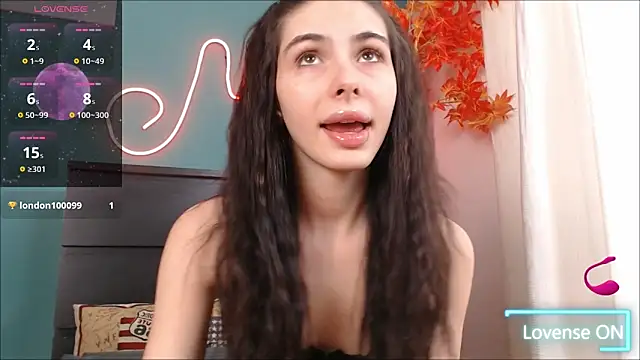 Snapshot of Moon_Shard chatting on December 2025 07:15:02 AM Moon Shard online show from December 2025 07:15:02 AM