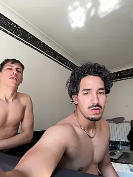 Snapshot of fuck___boyy chatting on May 2026 02:24:02 PM fuck boyy online show from May 2026 02:24:02 PM