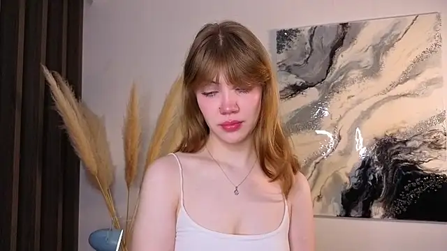 pienaple online show from February 2026 04:11:01 AM