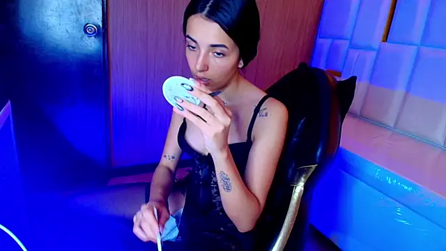 sophiadoll tf online show from November 2025 08:22:02 PM