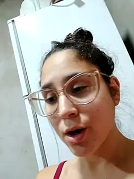 linameii online show from January 2026 12:13:01 AM