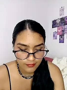 Snapshot of Renata_Zoe chatting on October 2025 02:33:01 AM Renata Zoe online show from October 2025 02:33:01 AM