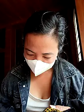 Snapshot of tulipsexy chatting on September 2025 03:52:02 AM tulipsexy online show from September 2025 03:52:02 AM