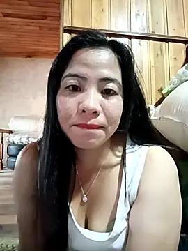 Snapshot of tulipsexy chatting on October 2025 03:07:01 AM tulipsexy online show from October 2025 03:07:01 AM