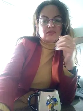 ValeriaLove43211 online show from October 2025 01:45:02 PM