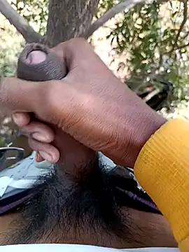 Swati335 online show from December 2025 05:25:02 AM