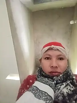 callistra online show from November 2025 01:17:01 AM