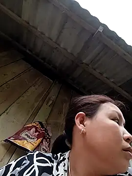 callistra online show from April 2026 11:03:01 PM