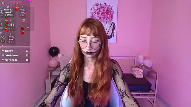 gaby angel  online show from October 2025 06:31:01 PM