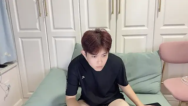 xlong00099 online show from October 2025 11:38:01 AM