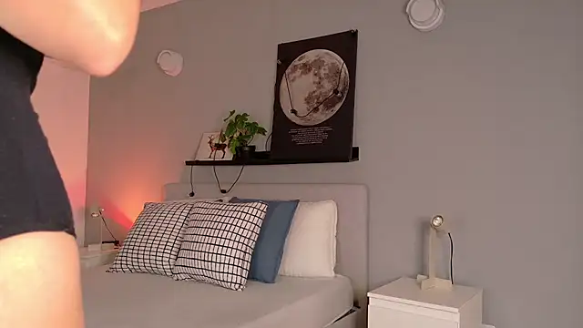 KeendraFox  online show from March 2026 11:17:02 AM