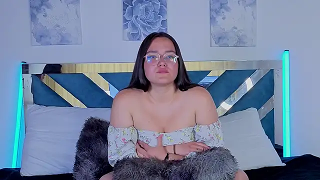 linda vega1 online show from September 2025 03:46:02 PM