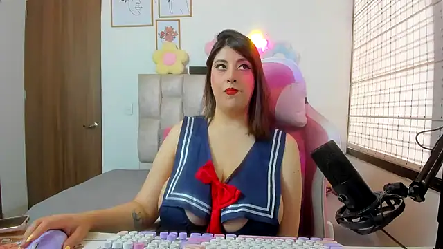 queenalexxa111 online show from May 2026 12:57:02 PM