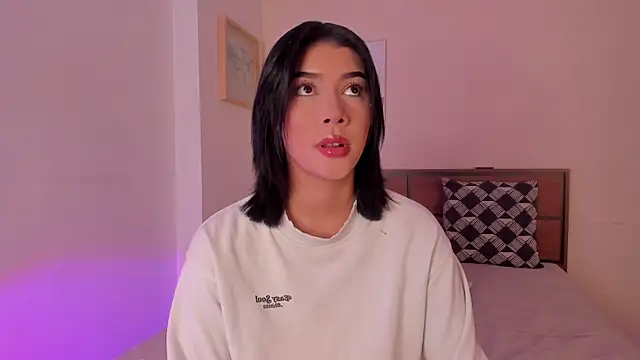 SofiaClarkson online show from January 2026 01:13:01 PM