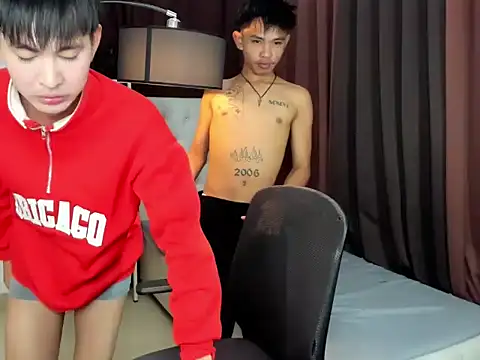 UncensoredCock online show from October 2025 05:00:01 PM