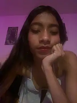 Snapshot of Lamorena_Hot chatting on September 2025 04:03:01 AM Lamorena Hot online show from September 2025 04:03:01 AM