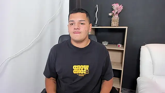 NathanGrand  online show from September 2025 04:28:01 AM