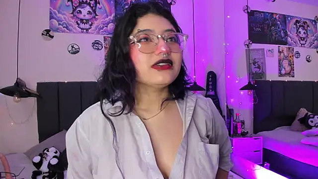 SabrinaV  online show from April 2026 11:22:02 AM