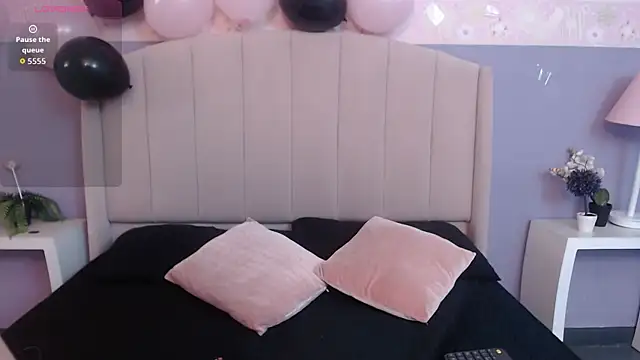 Dulcee 1 online show from January 2026 11:59:02 AM