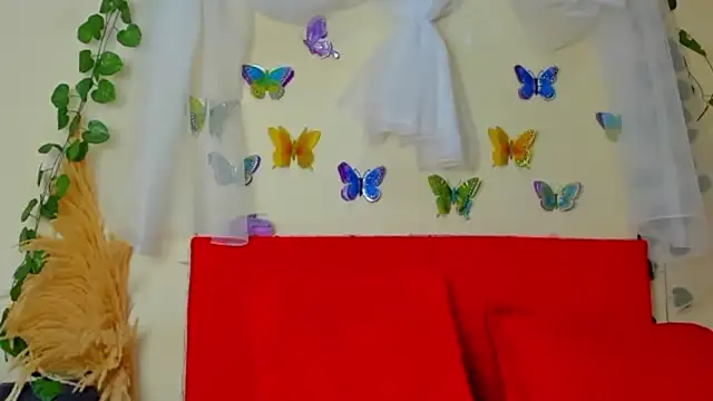Snapshot of AnahiRivera09 chatting on September 2025 08:43:01 PM AnahiRivera09 online show from September 2025 08:43:01 PM