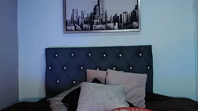 LuzAngie online show from October 2025 07:11:02 PM