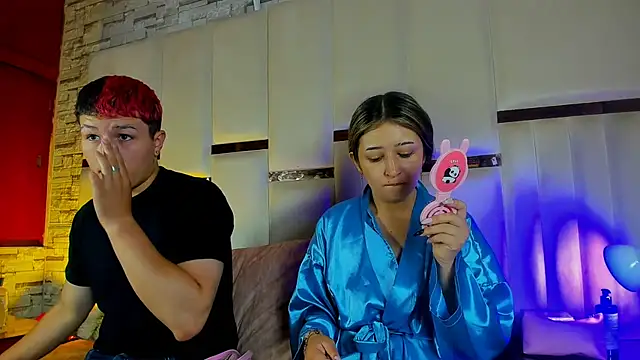 ANLLELOAndANGELA online show from February 2026 03:33:02 PM