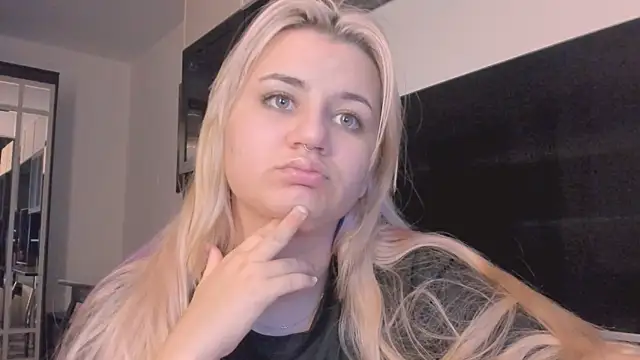 BarbaraSiren online show from November 2025 04:50:01 PM