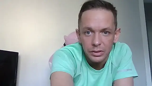 HeftyBoat6 online show from March 2026 05:28:01 PM