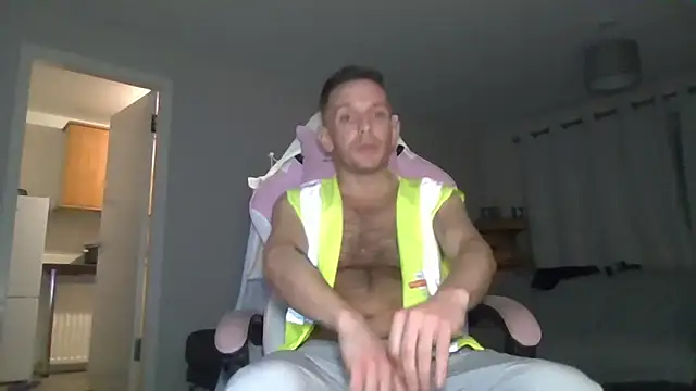 HeftyBoat6 online show from April 2026 03:28:01 AM