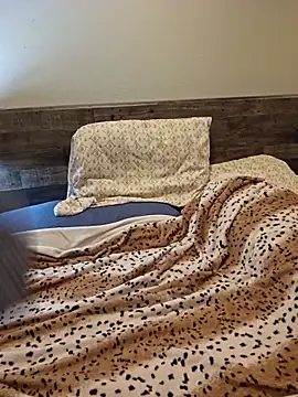 sw33th3art online show from November 2025 07:35:02 PM