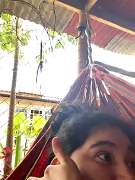 lunasexyhot18 online show from October 2025 04:40:02 PM