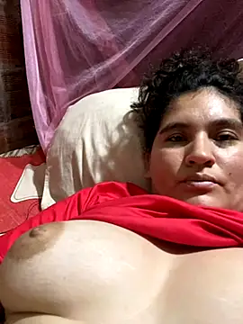 lunasexyhot18 online show from October 2025 09:30:01 PM