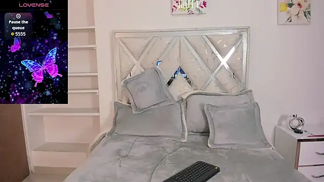 Snapshot of DemianSalvatore chatting on September 2025 01:48:02 PM DemianSalvatore online show from September 2025 01:48:02 PM