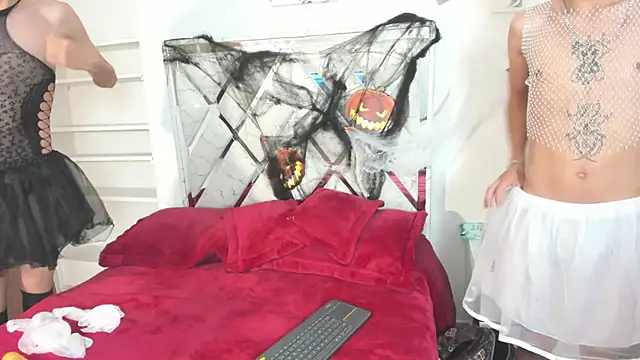 Snapshot of DemianSalvatore chatting on October 2025 07:26:02 PM DemianSalvatore online show from October 2025 07:26:02 PM