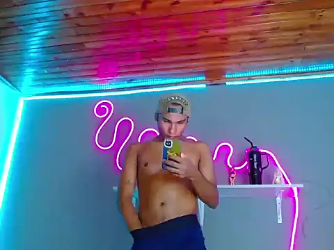 Imperial lust online show from October 2025 10:30:01 AM