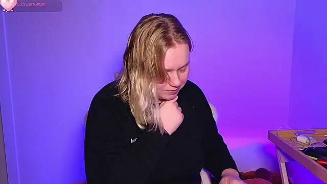 lame cat online show from September 2025 12:14:01 AM