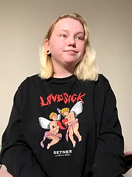 lame cat online show from October 2025 01:04:02 AM