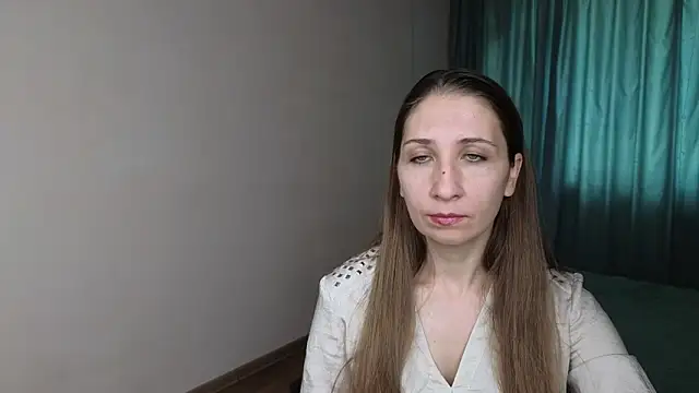 Amelia Rosa online show from September 2025 05:41:02 AM