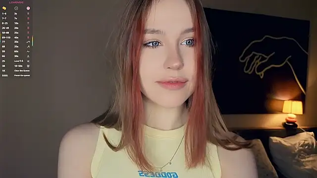 MaliaBourraine online show from December 2025 07:03:02 AM