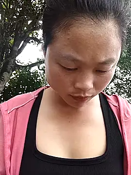 Snapshot of clara-cute chatting on October 2025 07:09:02 AM clara-cute online show from October 2025 07:09:02 AM