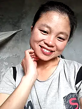 Snapshot of clara-cute chatting on October 2025 04:46:02 AM clara-cute online show from October 2025 04:46:02 AM