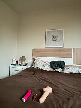 VyC7564 online show from April 2026 09:01:02 AM